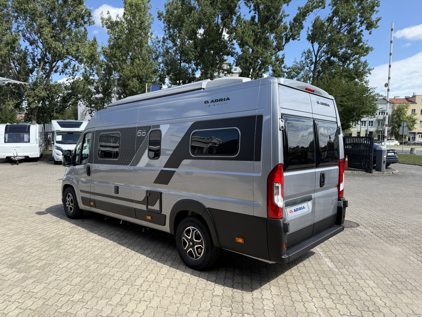 Galeria Adria Twin Sports 640 SGX 60y Edition