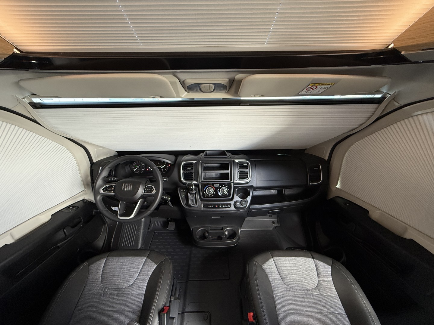 Galeria Adria Twin Sports 640 SGX 60y Edition