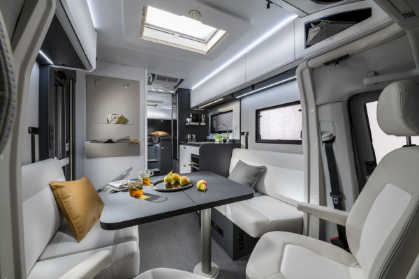 Galeria Adria Compact Max DL
