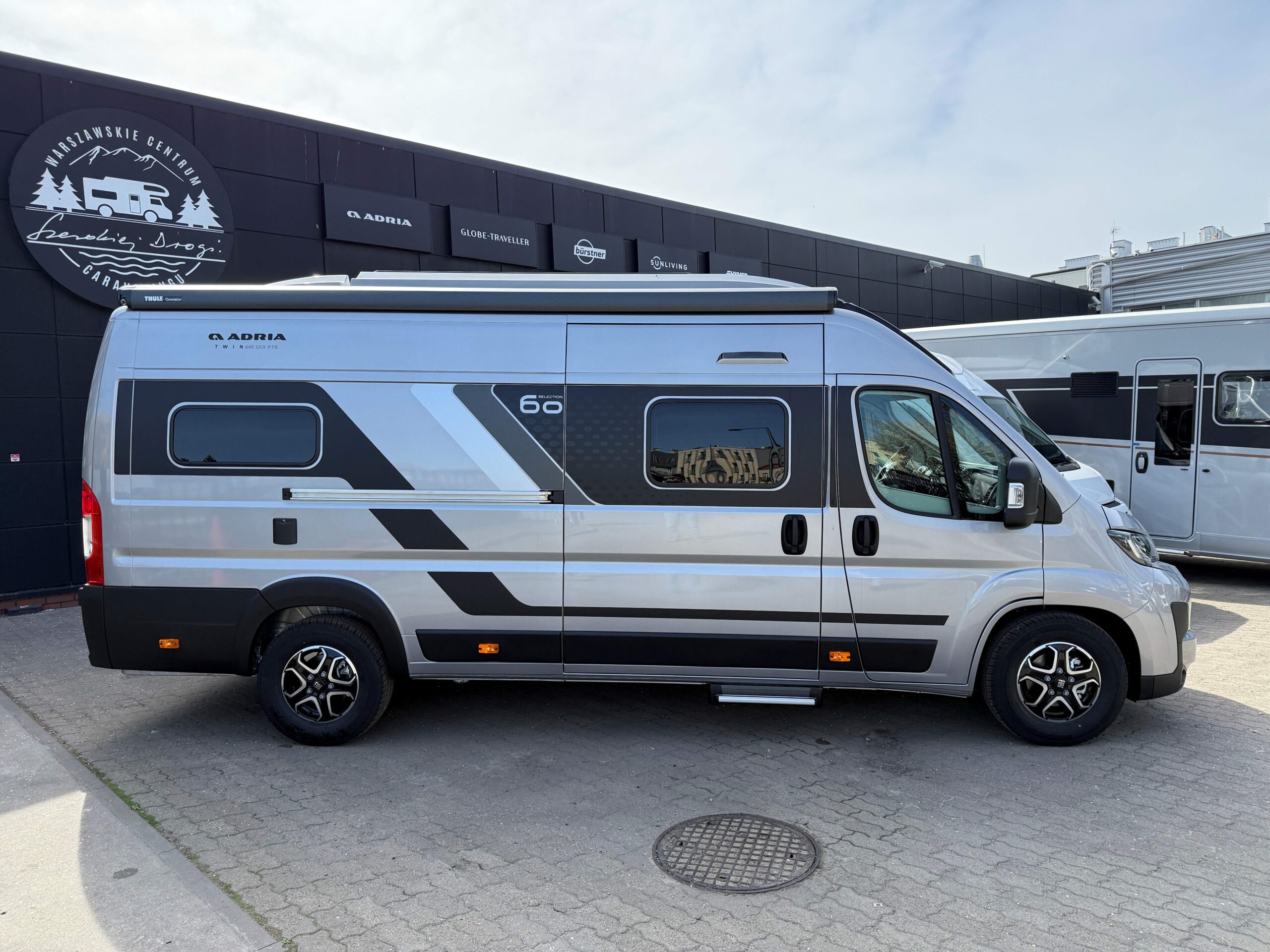 Galeria Adria Twin 640 SGX 60Y