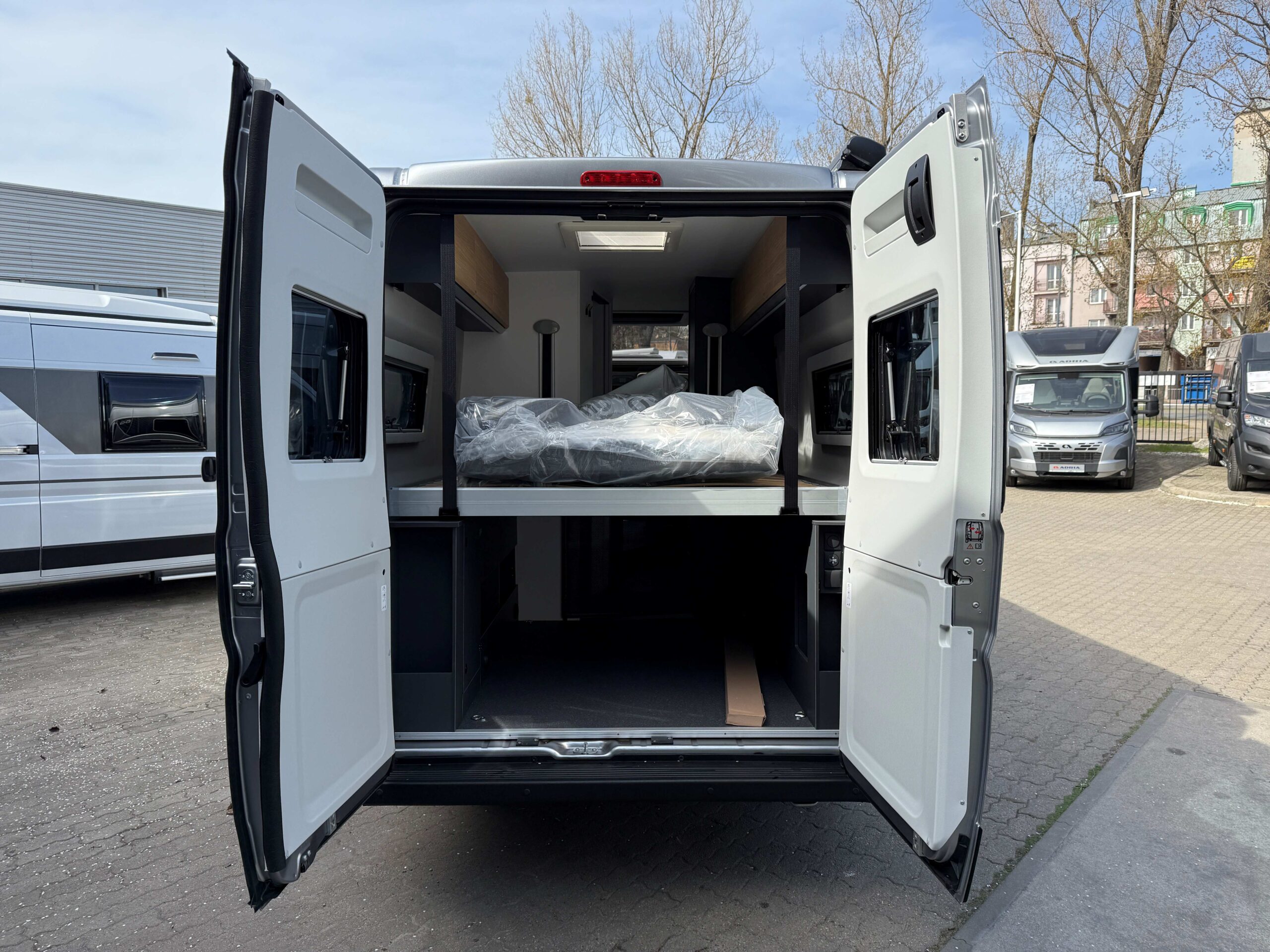 Galeria Adria Twin 640 SGX 60Y