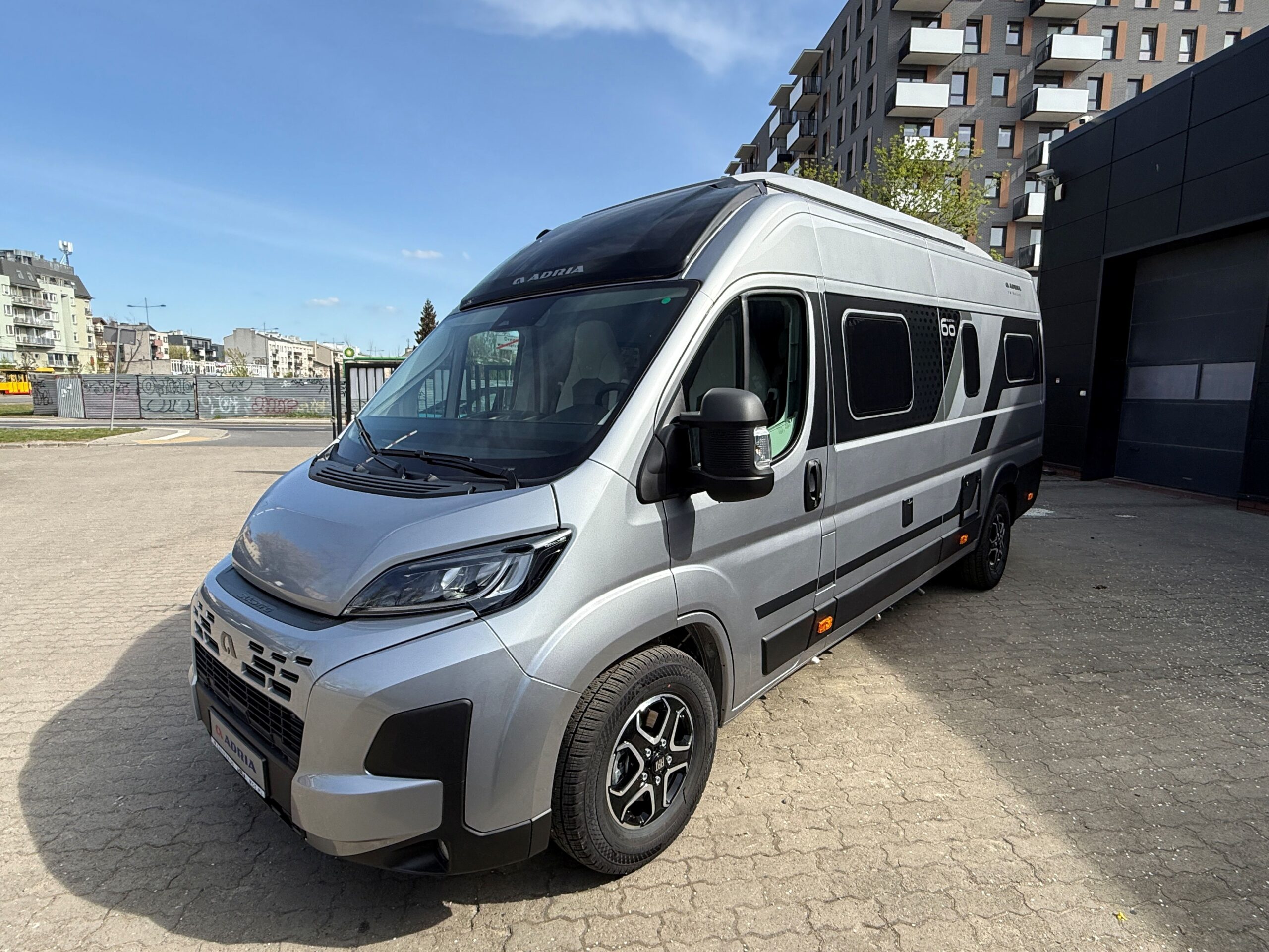 Galeria Adria Twin 640 SGX 60Y