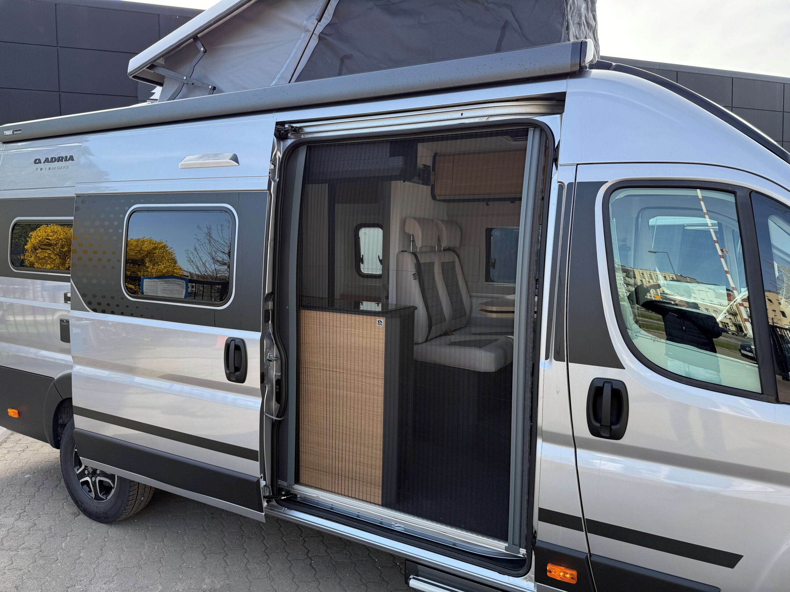 Galeria Adria Twin 640 SGX 60Y