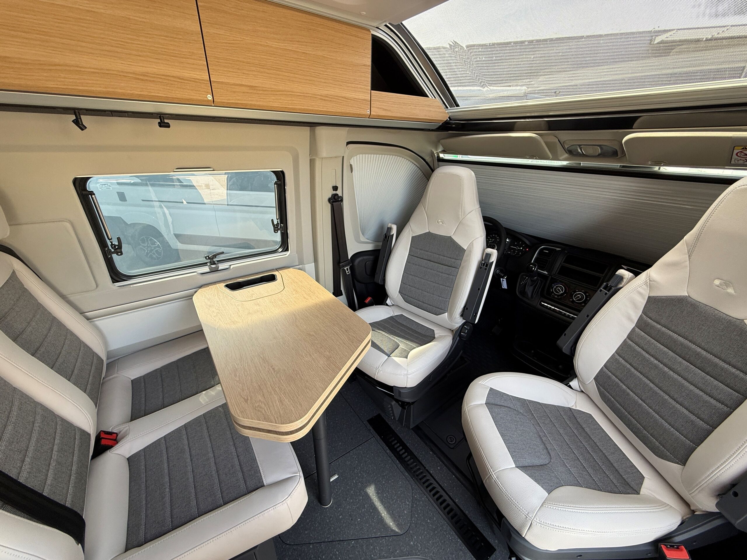 Galeria Adria Twin 640 SGX 60Y