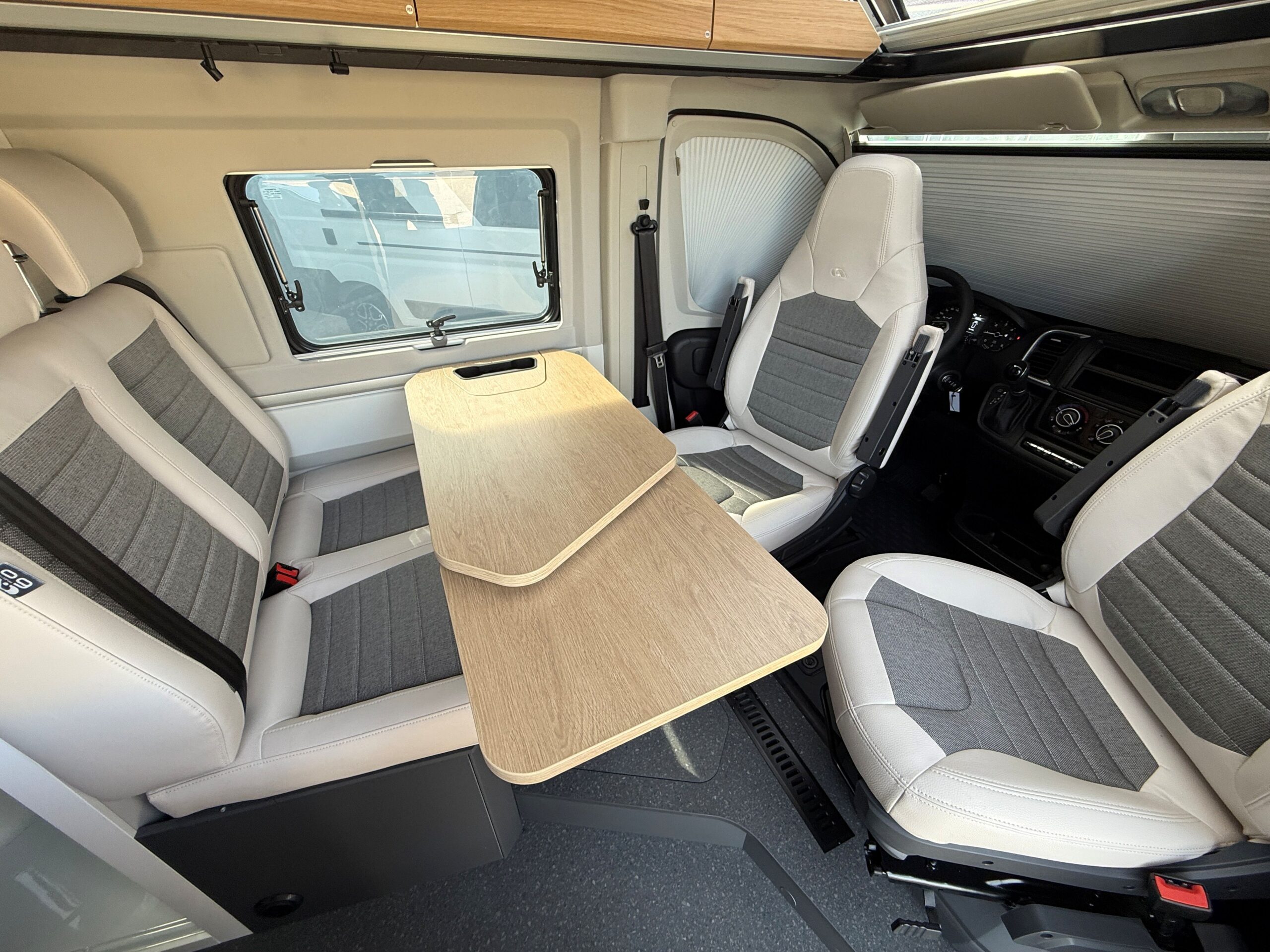 Galeria Adria Twin 640 SGX 60Y
