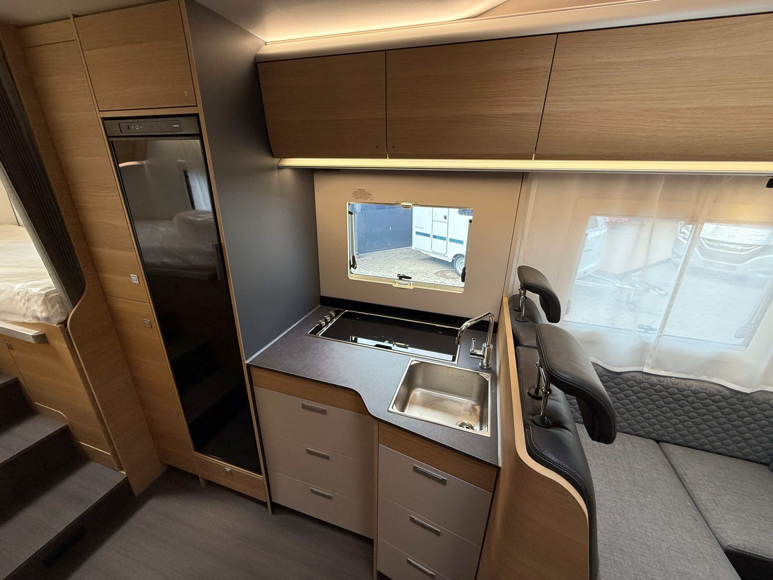 Galeria Adria Coral XL 660 SL