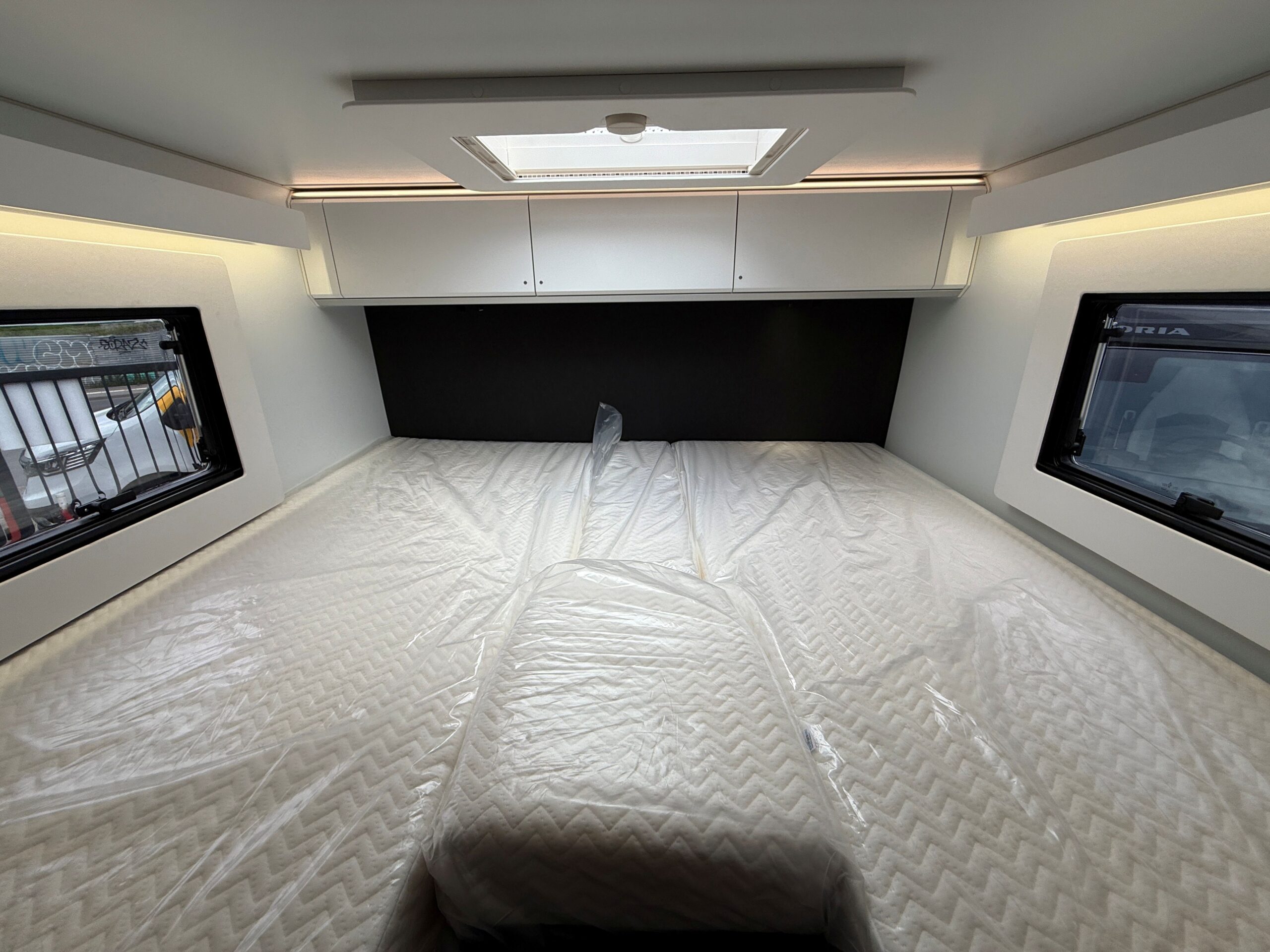 Galeria Adria Compact Max DL