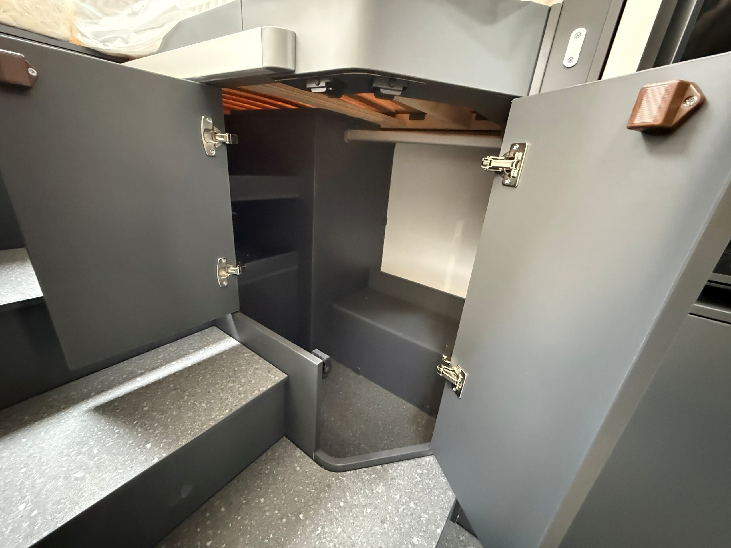 Galeria Adria Compact Max DL