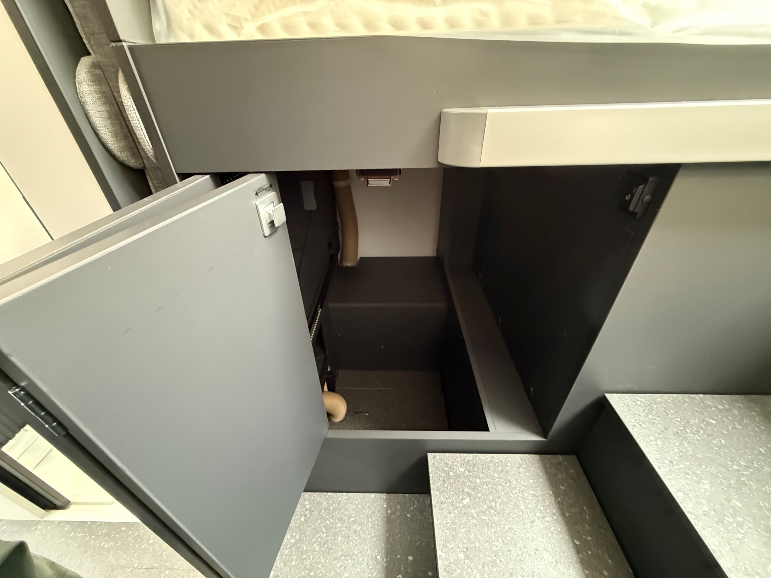 Galeria Adria Compact Max DL