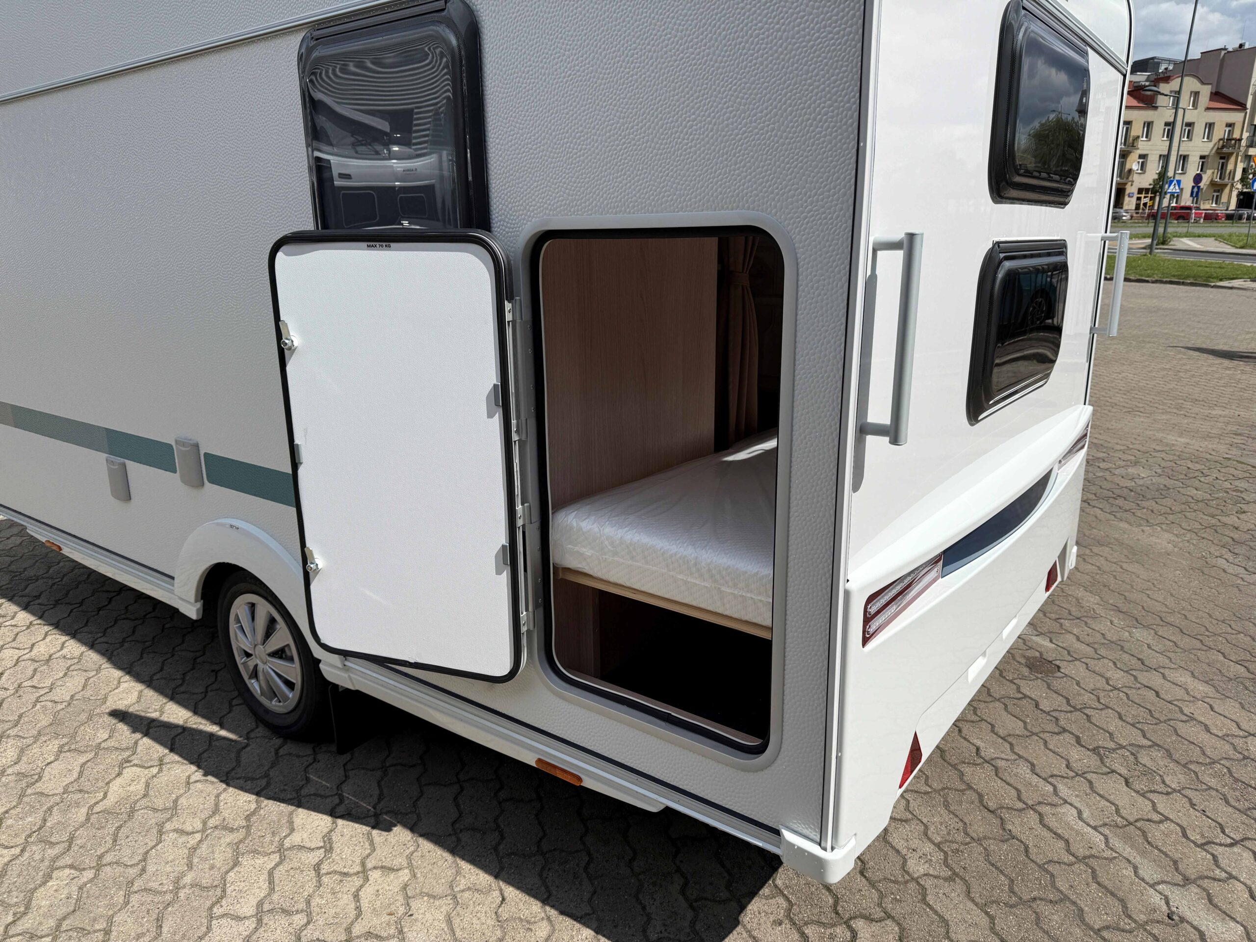 Galeria Adria Aviva 360DK