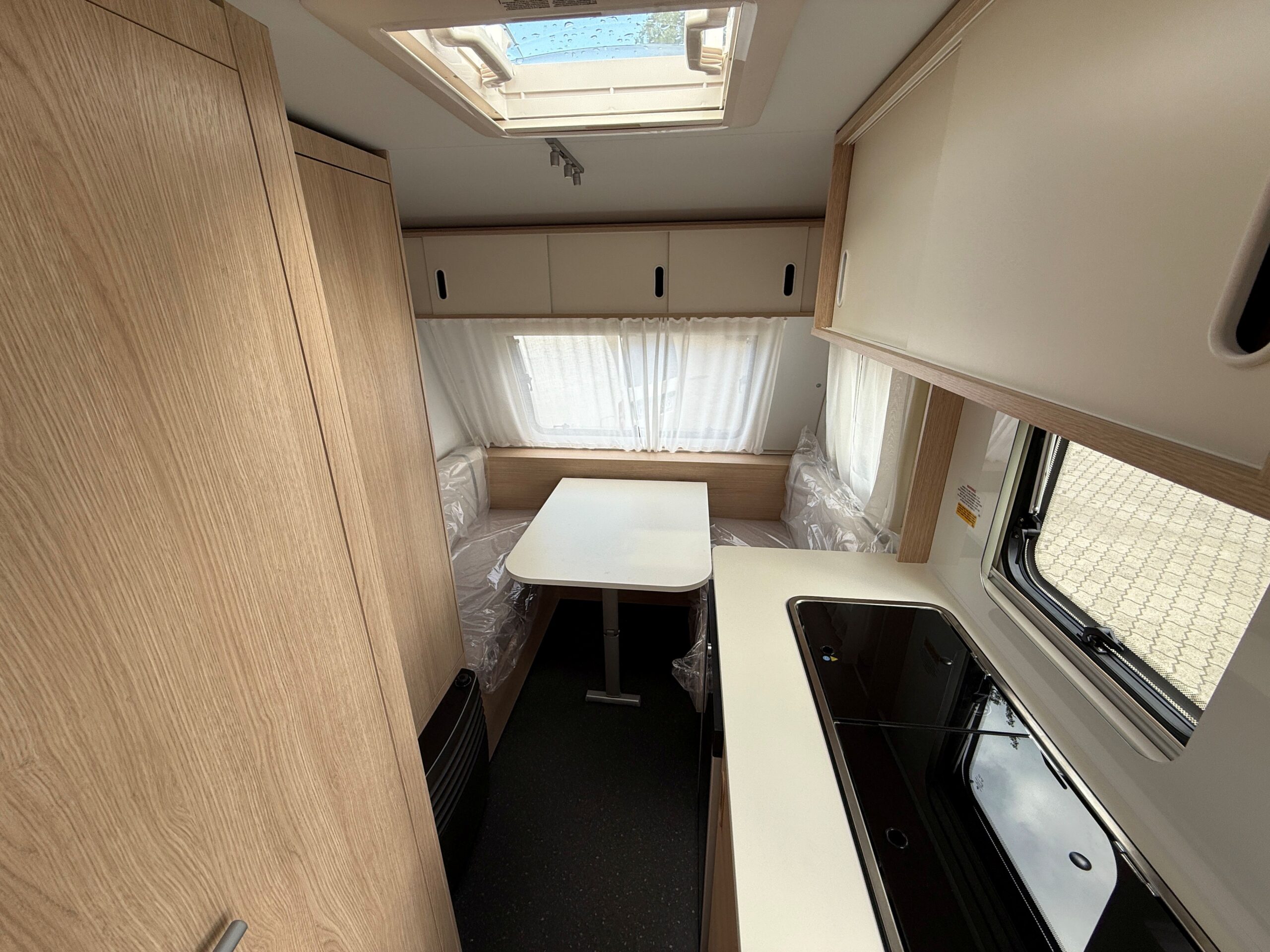Galeria Adria Aviva 360DK