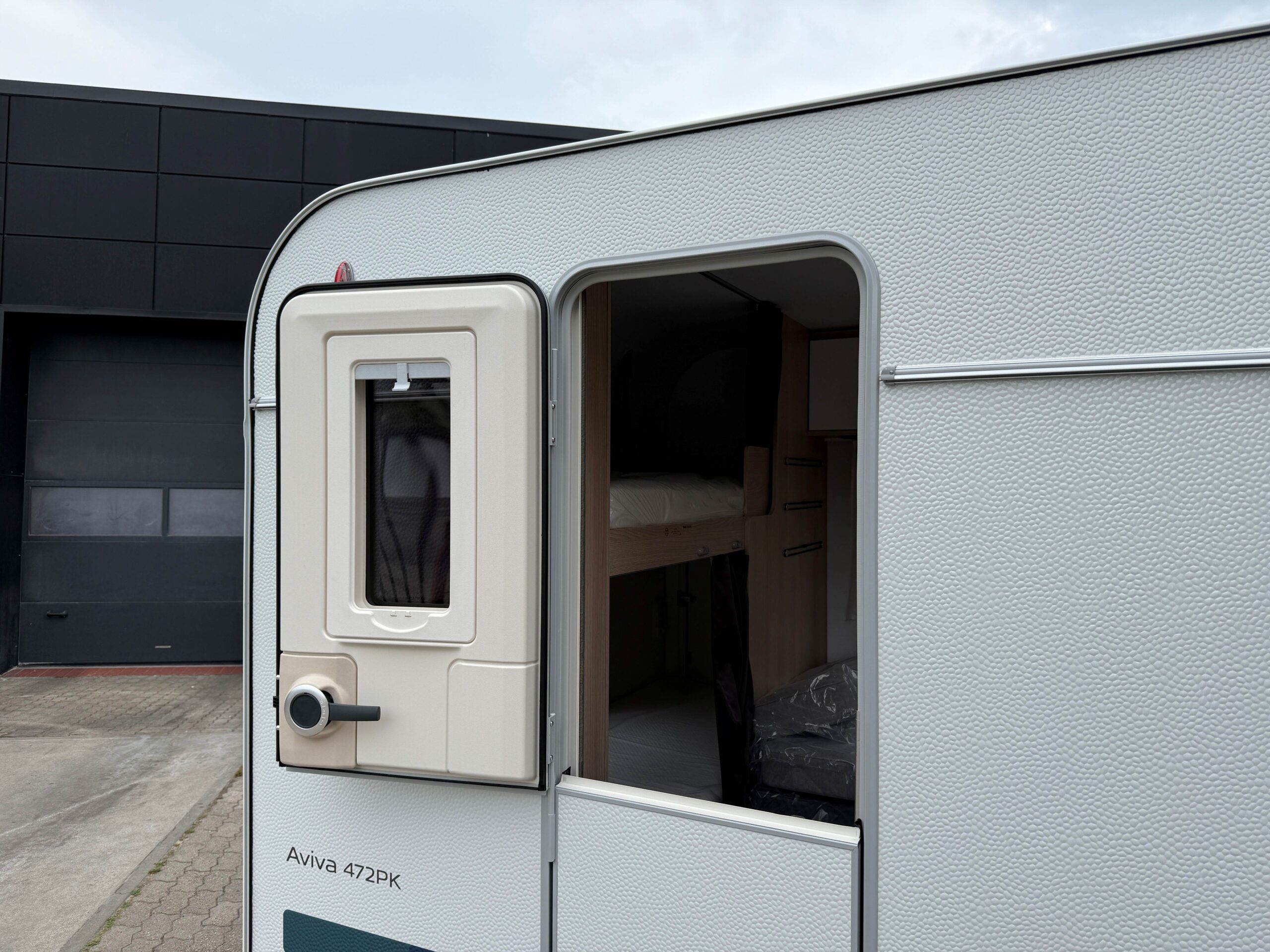 Galeria Adria Aviva 472PK