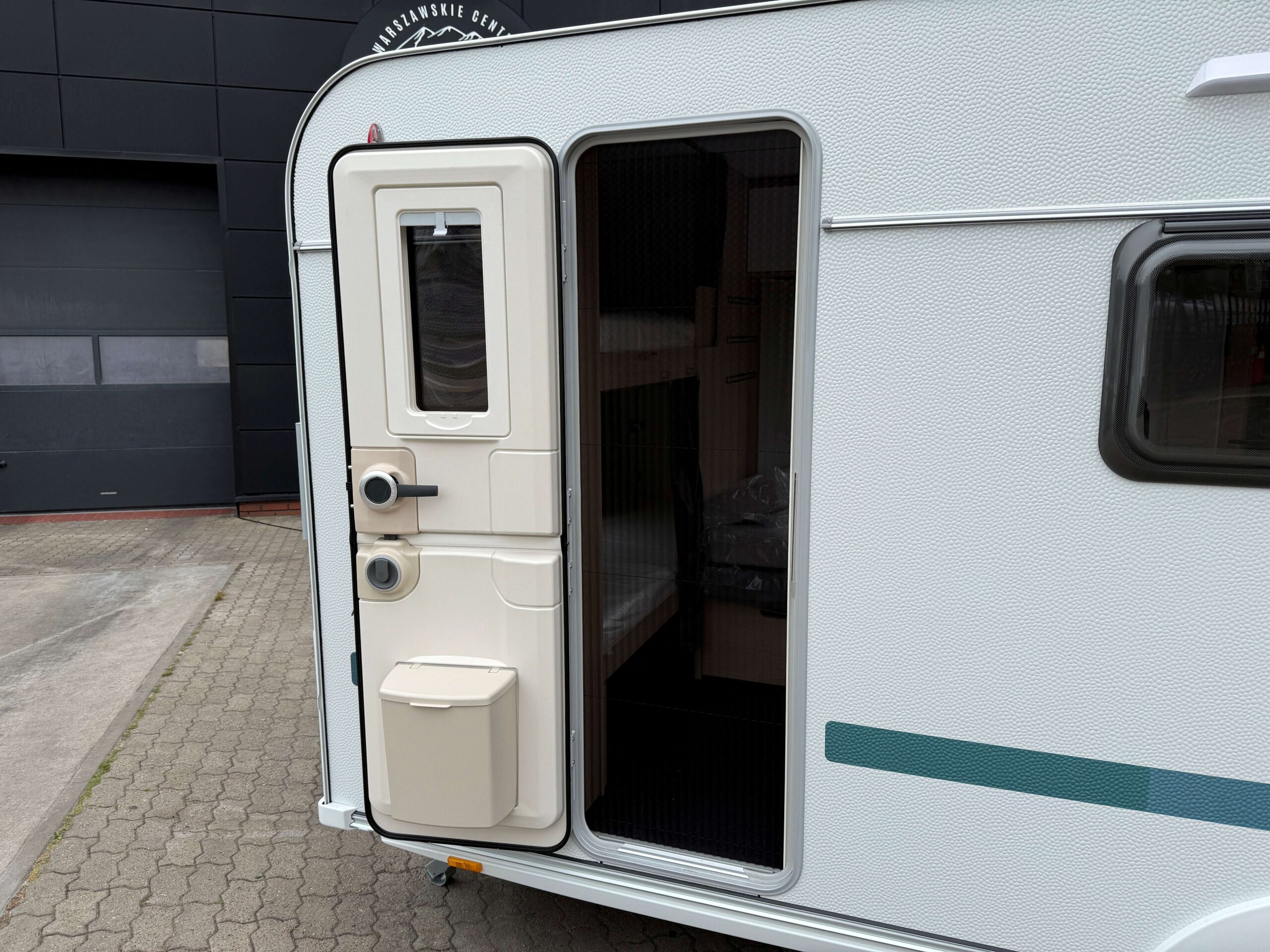 Galeria Adria Aviva 472PK