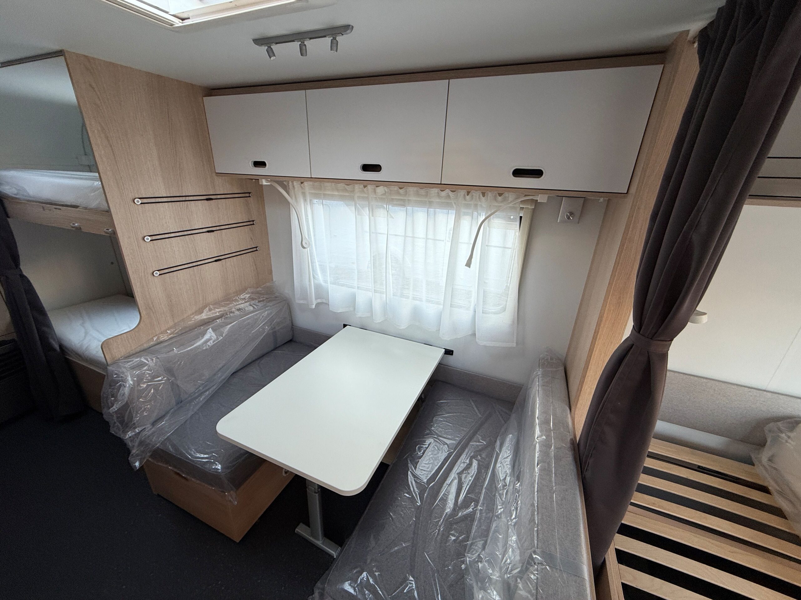 Galeria Adria Aviva 522 PT