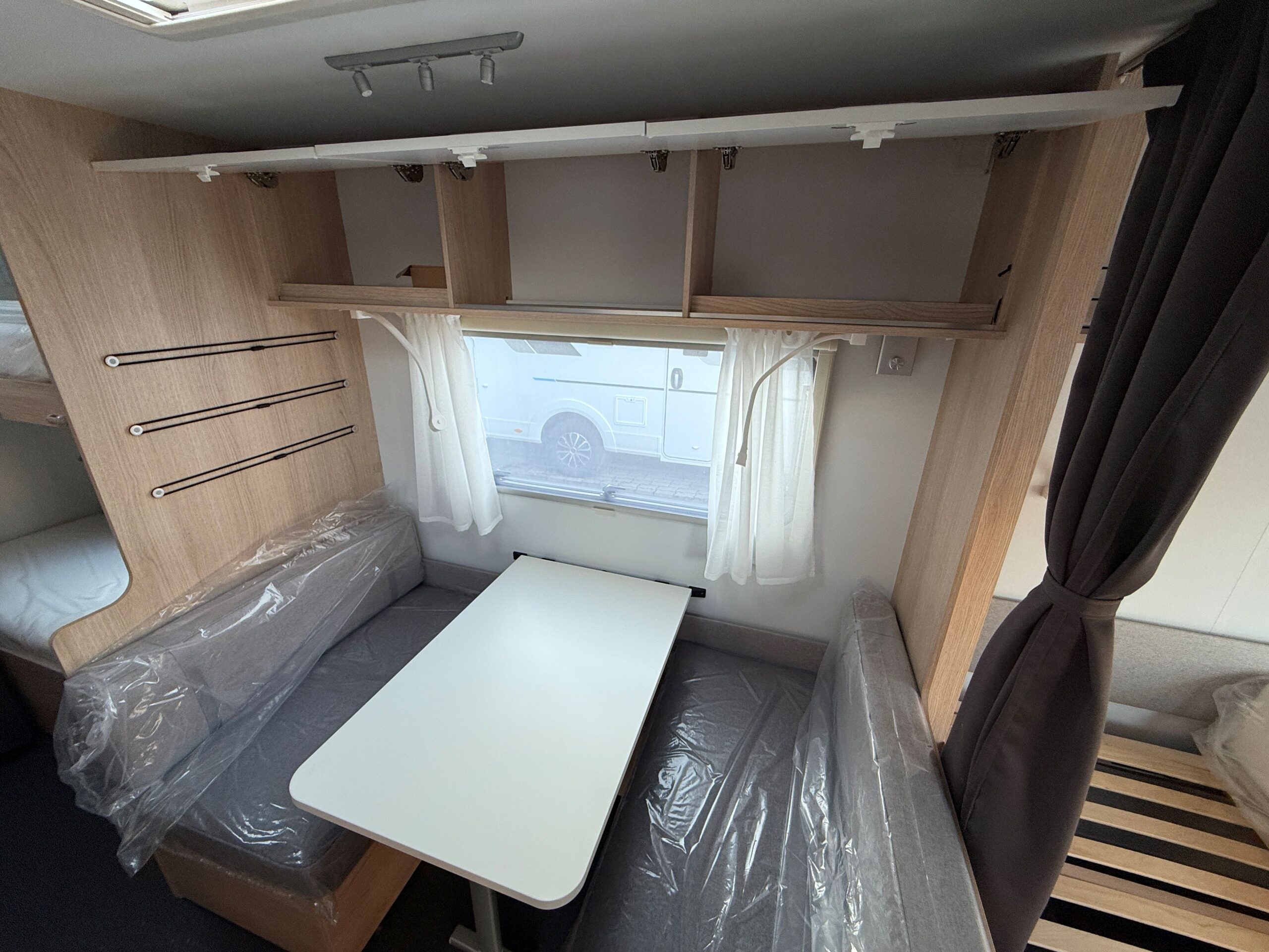 Galeria Adria Aviva 522 PT