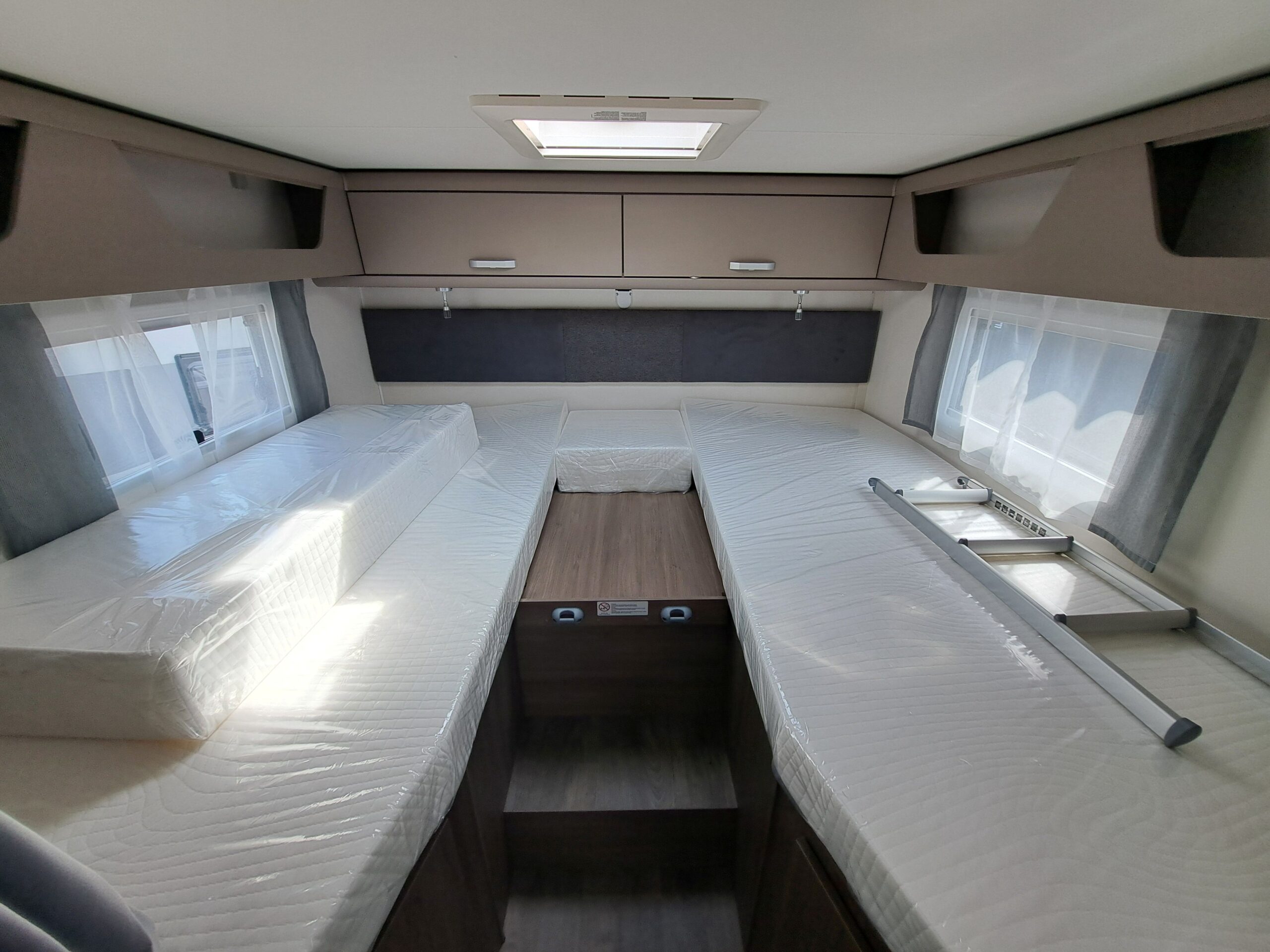 Galeria Carado T447 Edition26
