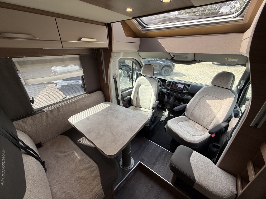 Galeria Knaus Van Wave 640 MEG