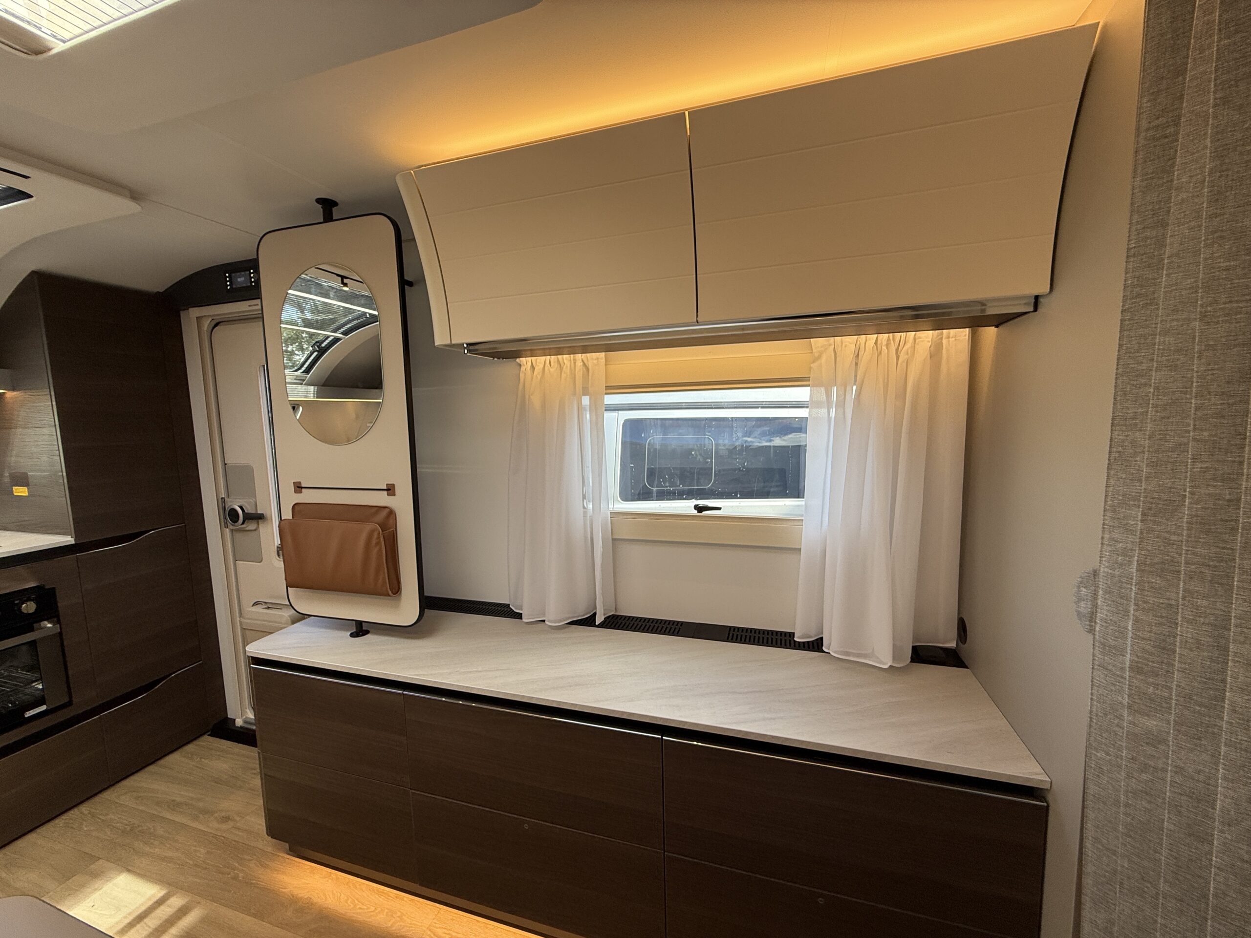 Galeria Adria Alpina 663 HT