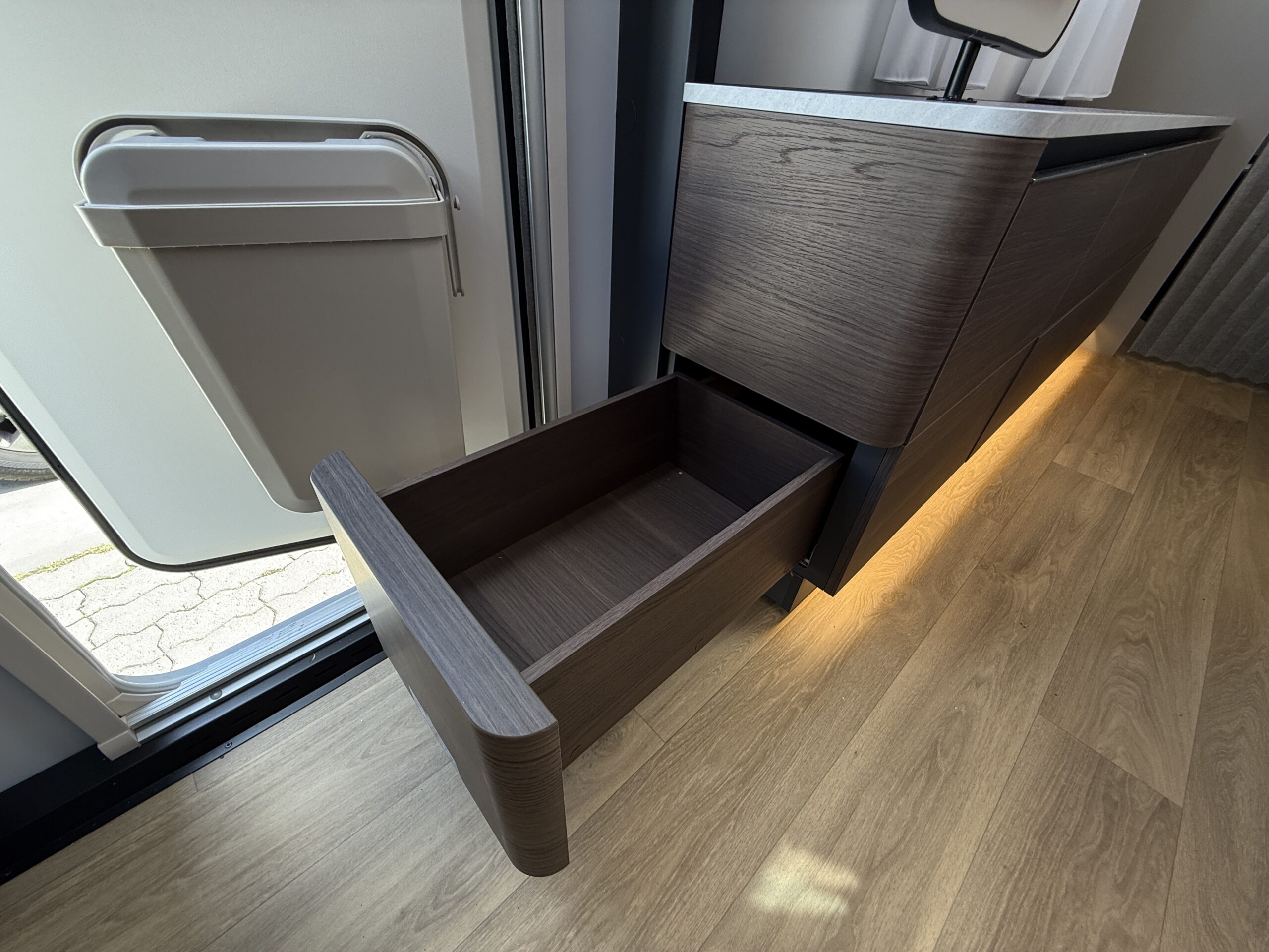 Galeria Adria Alpina 663 HT